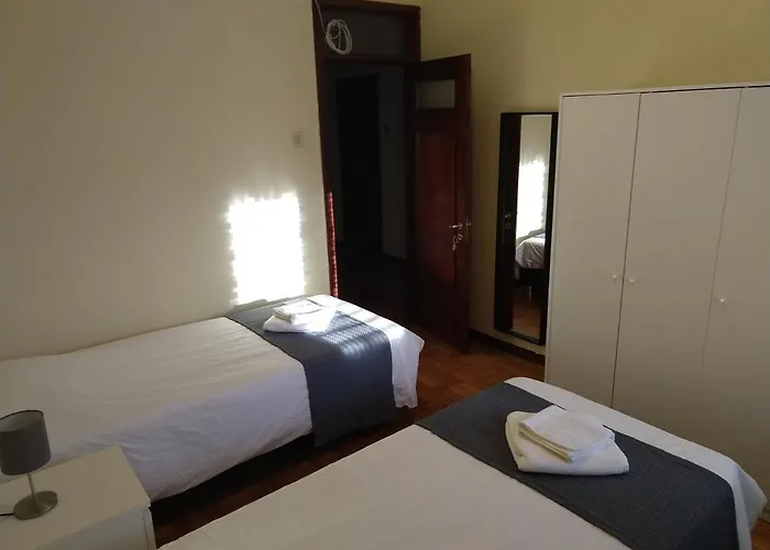 Hostal Entre Amigos Oporto