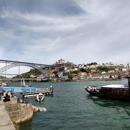 Entre Amigos Хостел Порту