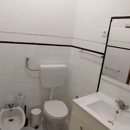 Хостел Entre Amigos Порту