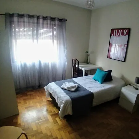 Entre Amigos Hostal Oporto