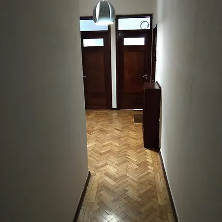 Entre Amigos Hostal *