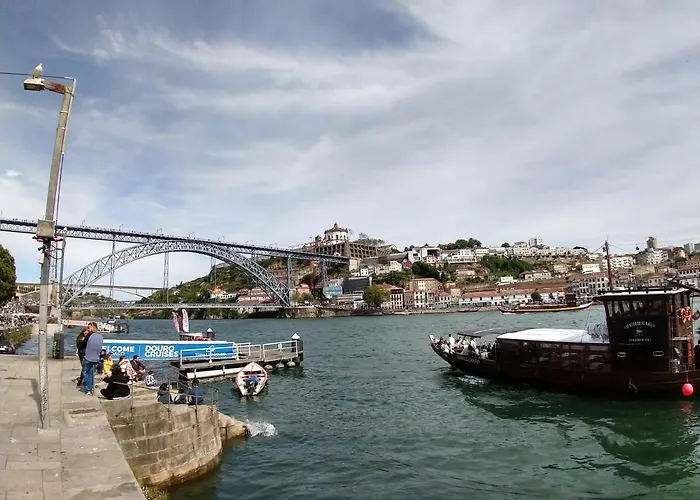 Entre Amigos Ostello Oporto